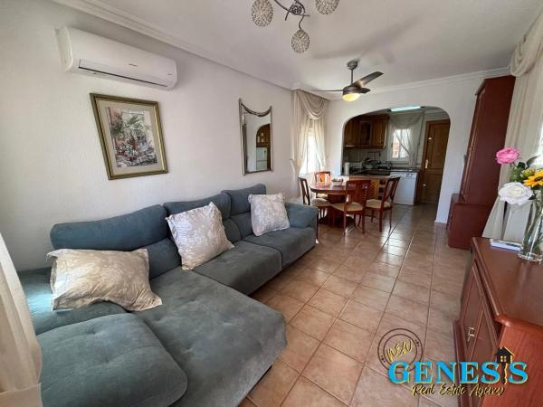 Chalet pareado en Ur San Jose Sector 10, 21