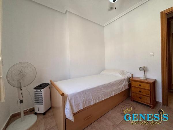 Chalet pareado en Ur San Jose Sector 10, 21