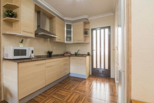 Chalet adosado en avenida Asociación Victimas del Terrorismo, 43