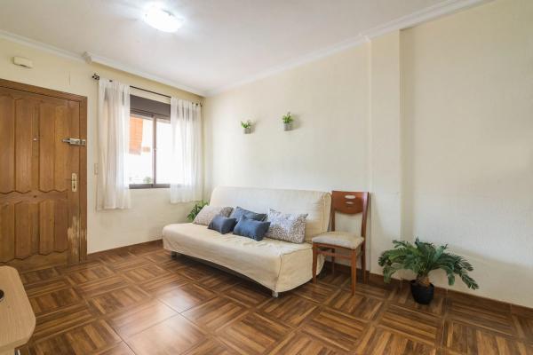 Chalet adosado en avenida Asociación Victimas del Terrorismo, 43