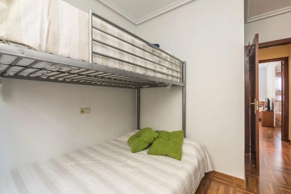 Chalet adosado en avenida Asociación Victimas del Terrorismo, 43