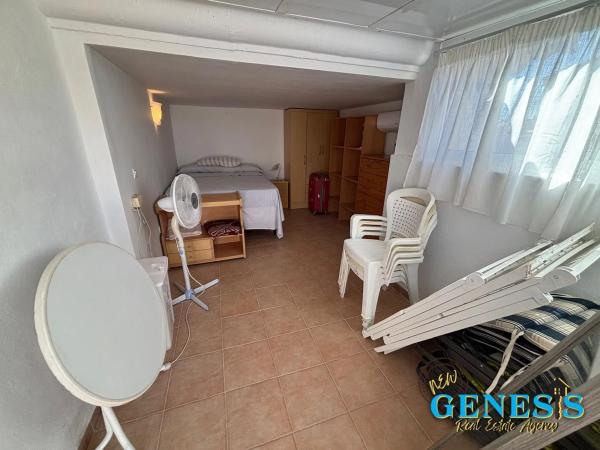 Chalet pareado en Ur San Jose Sector 10, 21