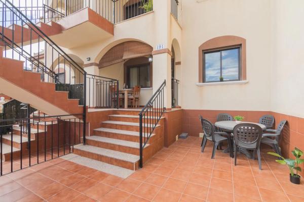 Chalet adosado en avenida Asociación Victimas del Terrorismo, 43