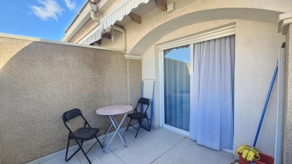 Casa independiente en calle Avellaneda