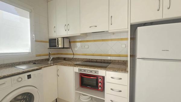 Casa independiente en calle Avellaneda