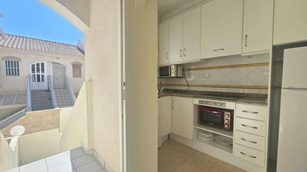 Casa independiente en calle Avellaneda