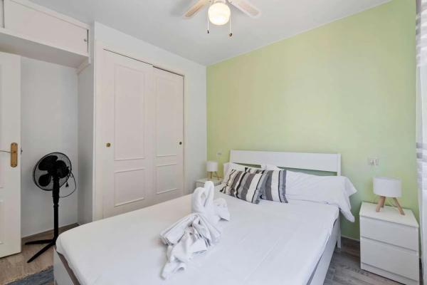 Chalet en calle Islas Hormigas