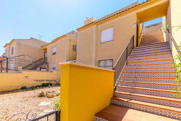 Chalet en calle Islas Hormigas