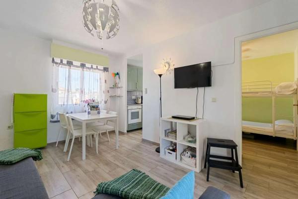 Chalet en calle Islas Hormigas