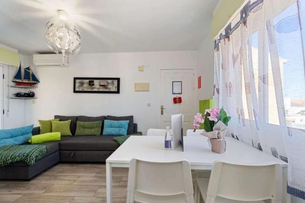 Chalet en calle Islas Hormigas