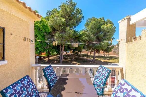 Chalet en calle Islas Hormigas