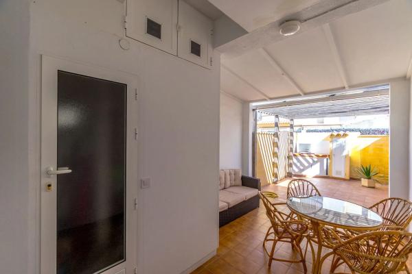 Chalet pareado en calle Ariadna, 6