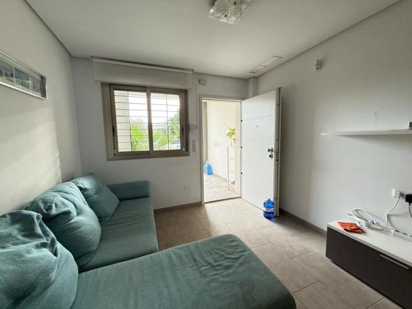 Piso en avenida de Corcega