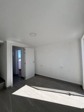 Chalet adosado en avenida Torreblanca, 6