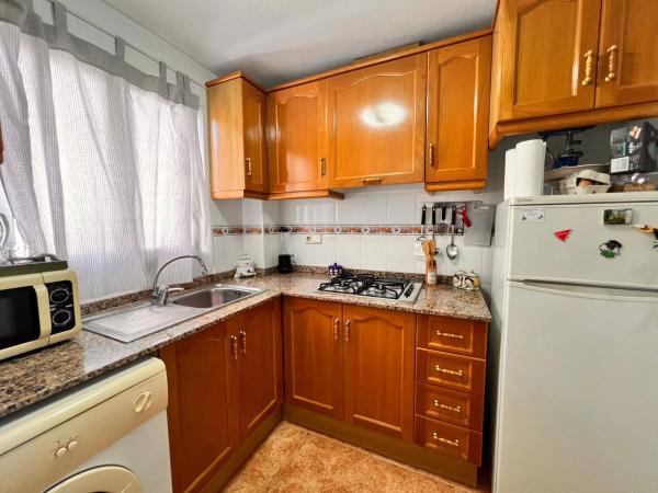 Piso en calle Emil, 4