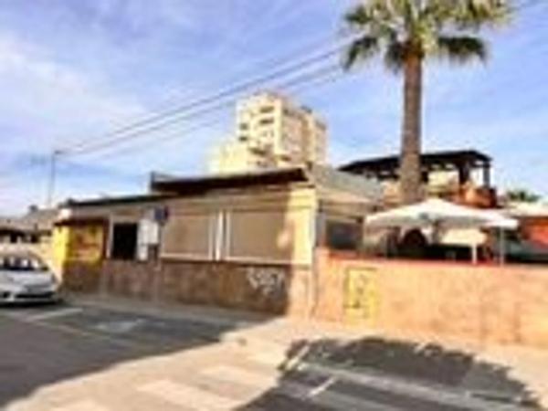 Piso en calle Emil, 4