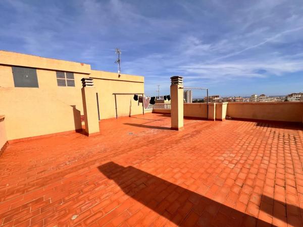 Piso en calle Emil, 4