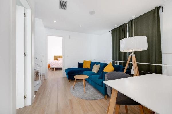 Casa independiente en calle Tomas Valcarcel