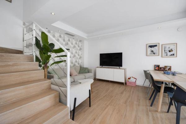 Casa independiente en calle Tomas Valcarcel