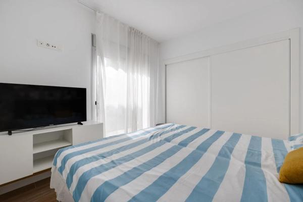 Casa independiente en calle Tomas Valcarcel