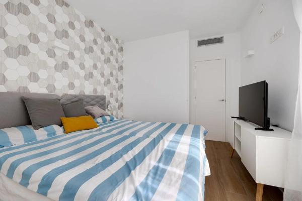 Casa independiente en calle Tomas Valcarcel