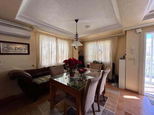 Casa independiente en calle Lebeche, 32