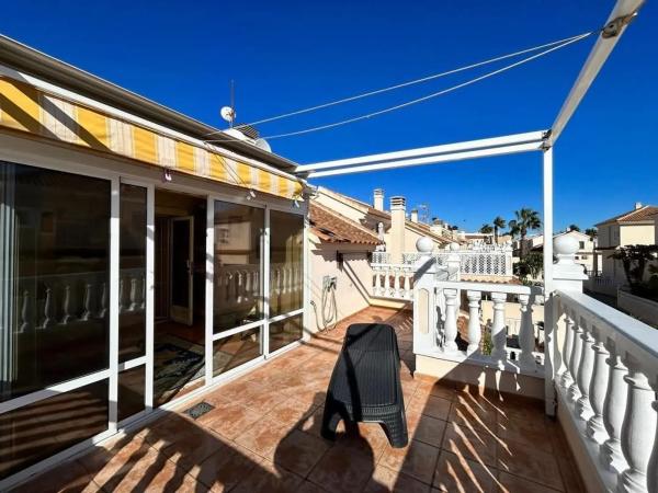 Casa independiente en calle Lebeche, 32