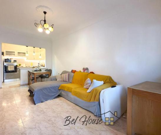 Chalet pareado en calle Foque