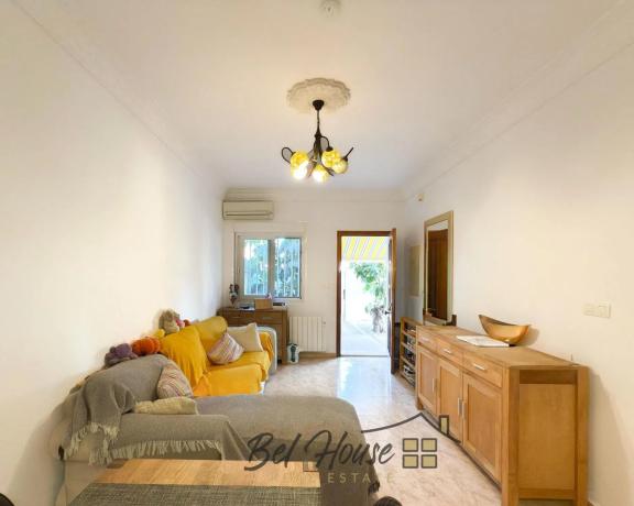 Chalet pareado en calle Foque