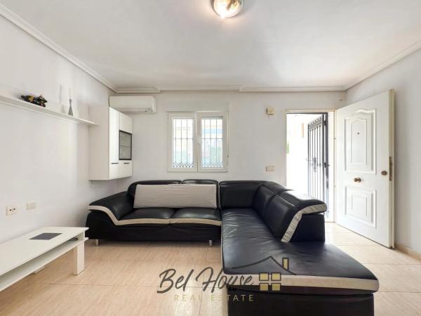 Chalet adosado en avenida Alfredo Nobel