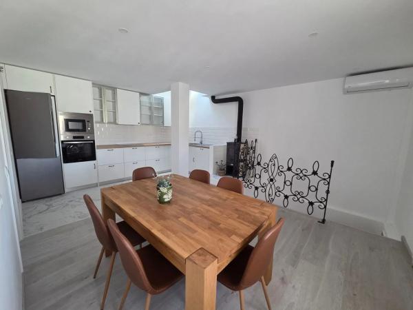 Chalet pareado en calle Marconi, 85