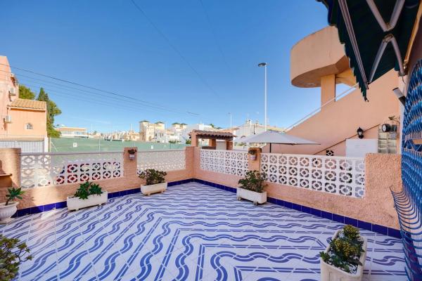 Chalet adosado en calle Doctor Alexander Fleming, 49