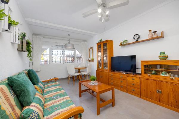 Chalet adosado en calle Doctor Alexander Fleming, 49