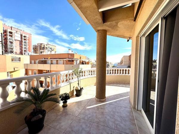 Ático en Barrio Playa de los Locos