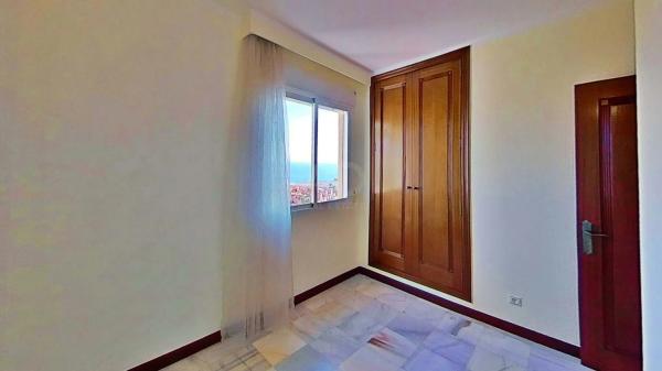 Piso en Barrio Playa de los Locos