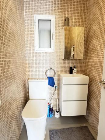 Chalet adosado en calle Nervión, 14