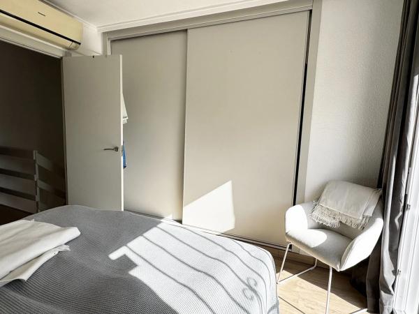 Chalet adosado en calle Nervión, 14