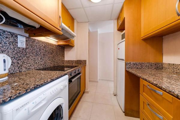 Estudio en avenida Doctor Mariano Ruiz Canovas, 8