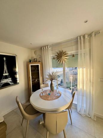 Chalet adosado en calle Madamme Curie