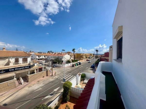 Chalet adosado en calle Doctor Waksman