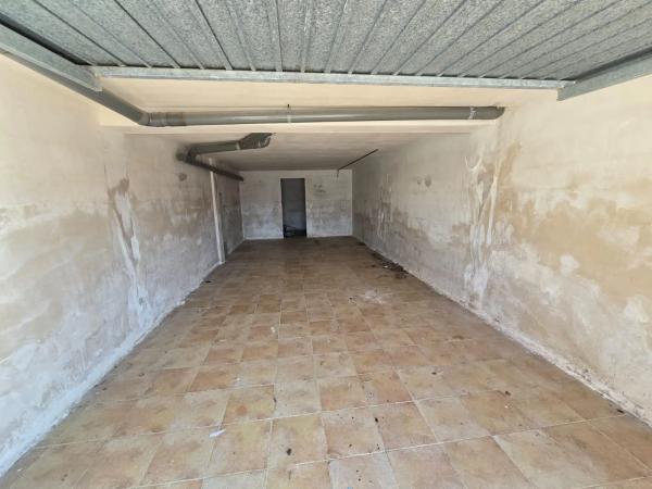 Casa independiente en avenida Alfredo Nobel