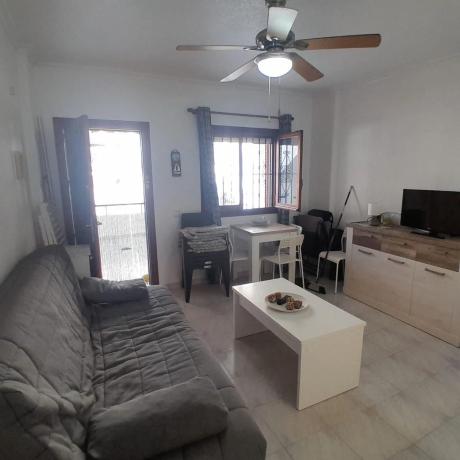 Casa independiente en calle Camilo José Cela