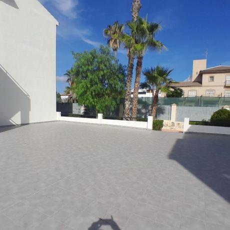 Casa independiente en calle Camilo José Cela