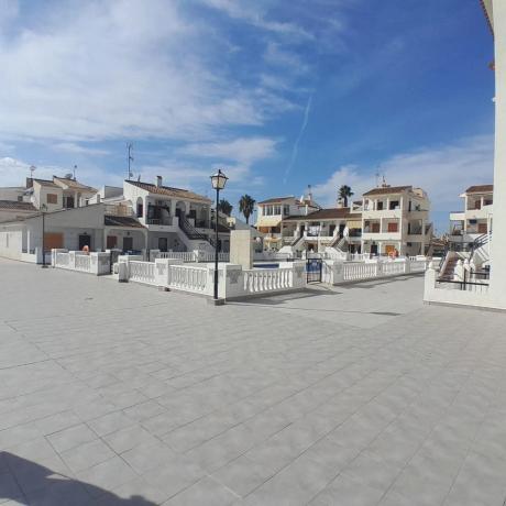 Casa independiente en calle Camilo José Cela