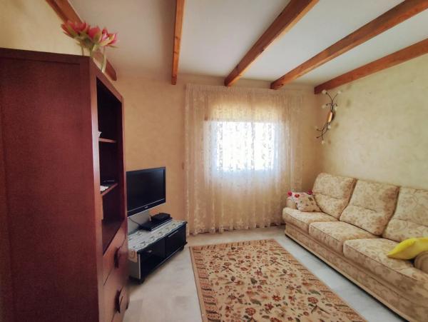 Piso en avenida Roentgen, 8