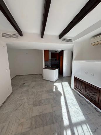 Piso en avenida Roentgen, 7