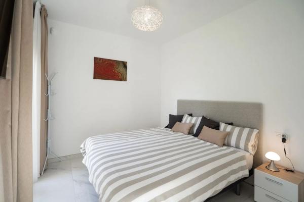 Casa independiente en calle Fischer