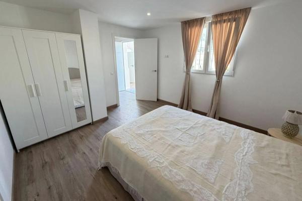 Chalet adosado en calle Marconi, 85