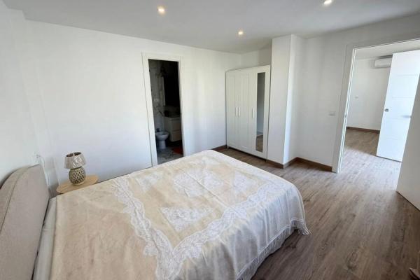 Chalet adosado en calle Marconi, 85