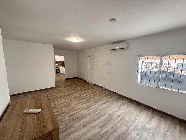 Chalet adosado en Pz Mirlo Del